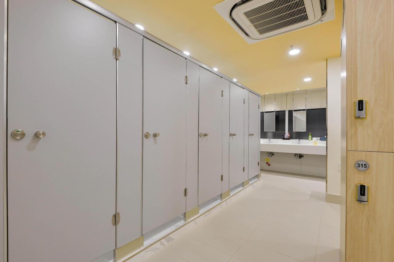 Hotel J-Espace 1 Ho Chi Minh City Exterior photo