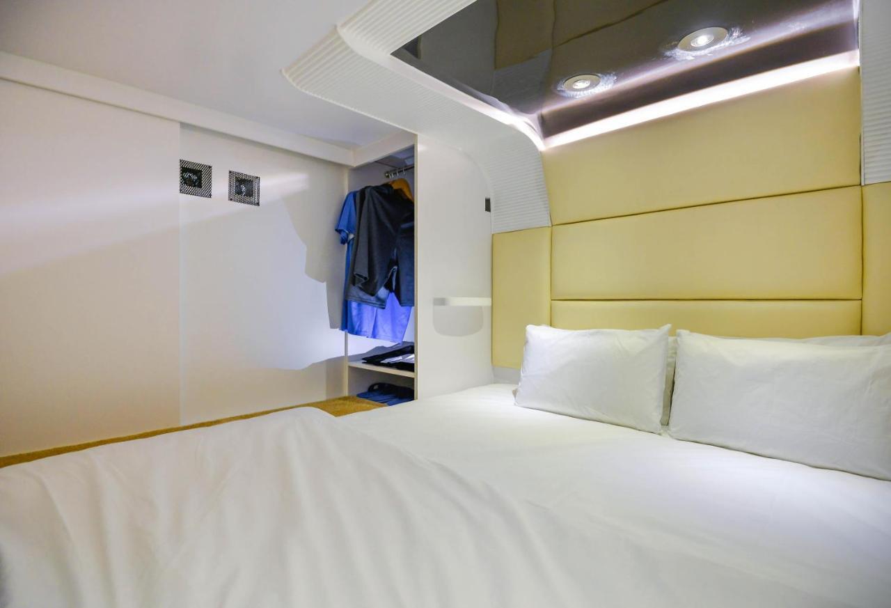 Hotel J-Espace 1 Ho Chi Minh City Exterior photo